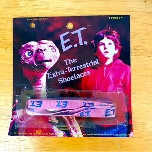 Vintage 1982 ET the Extraterrestrial Shoe Laces Sealed